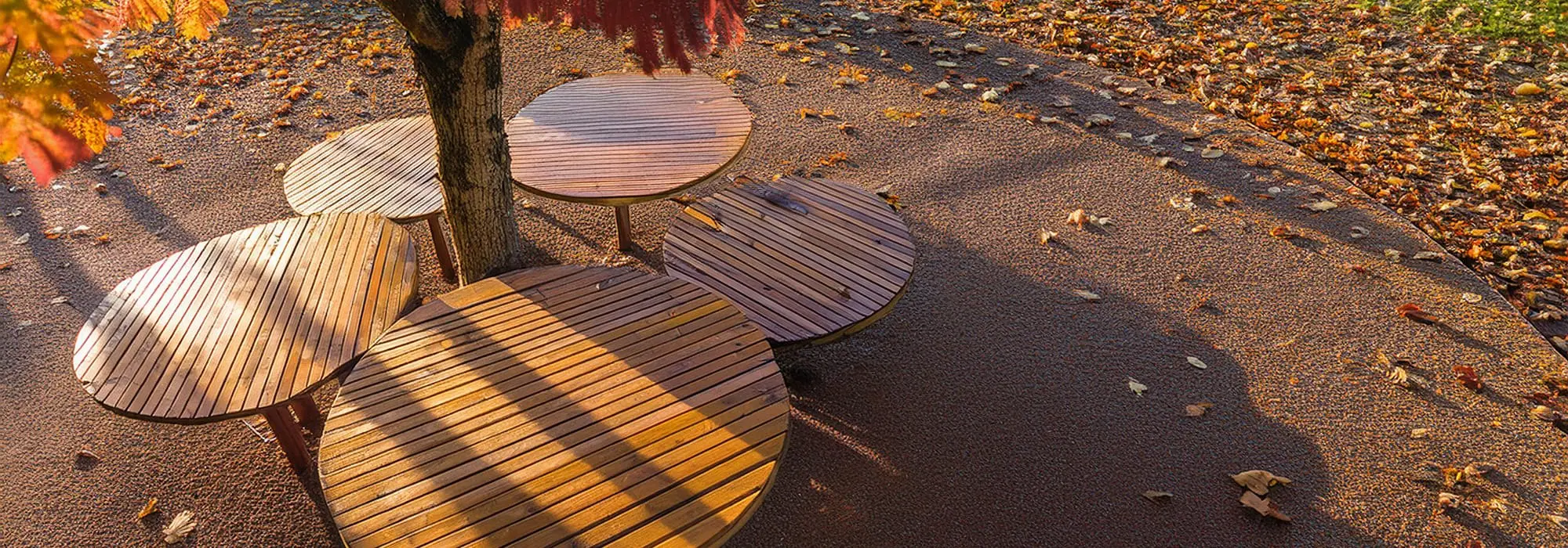Arredo_urbano-tavoli